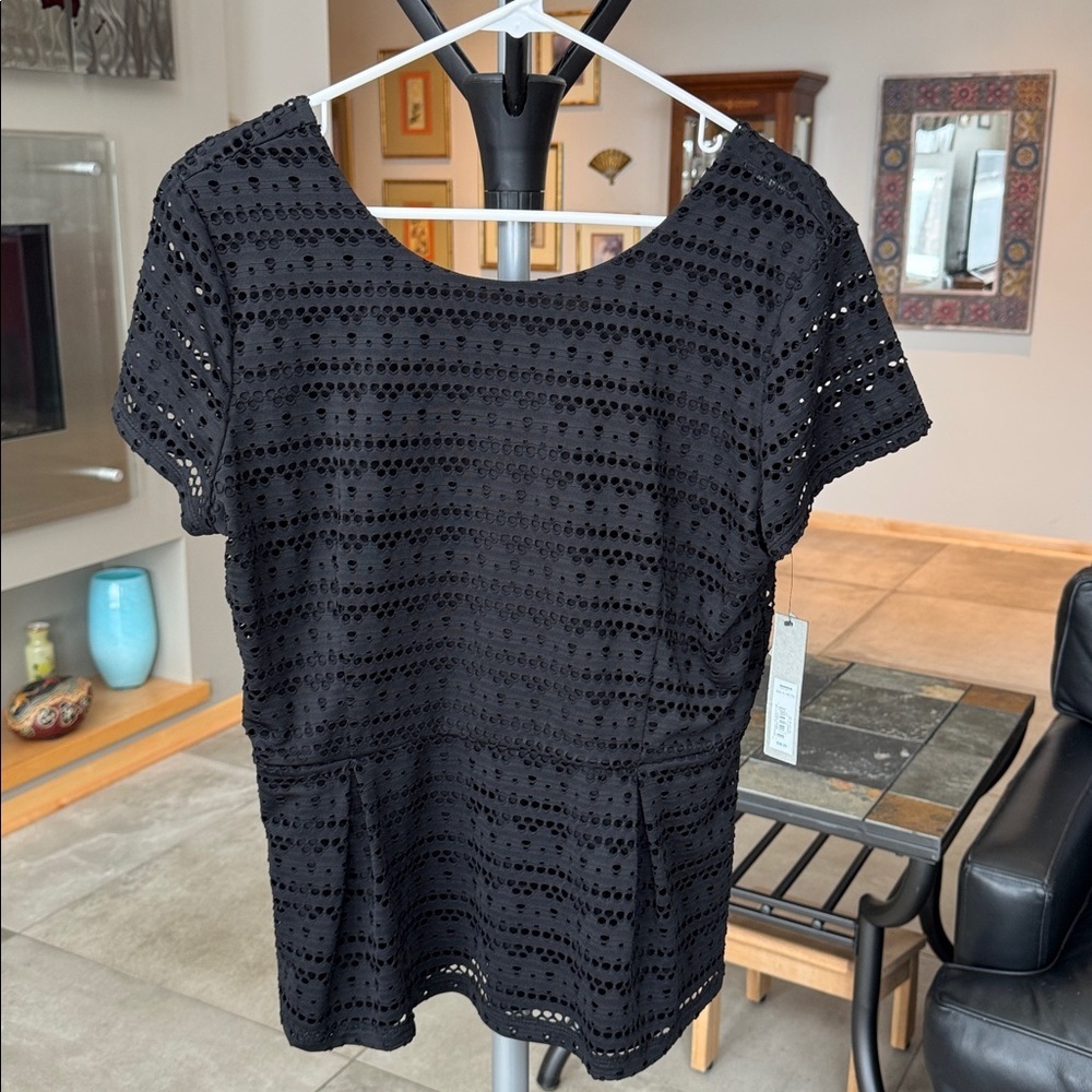 NWT Apt 9 black lacy design pleated waist top XL petite or regular L